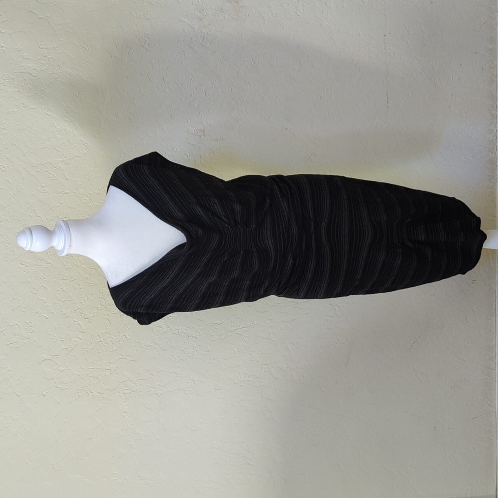 Studio M Black and Gray Knit Cowl Neck Cap Sleeve Ruched Dress Size Large